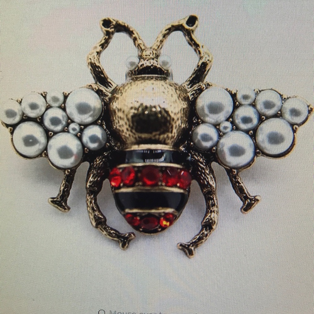 Brooch